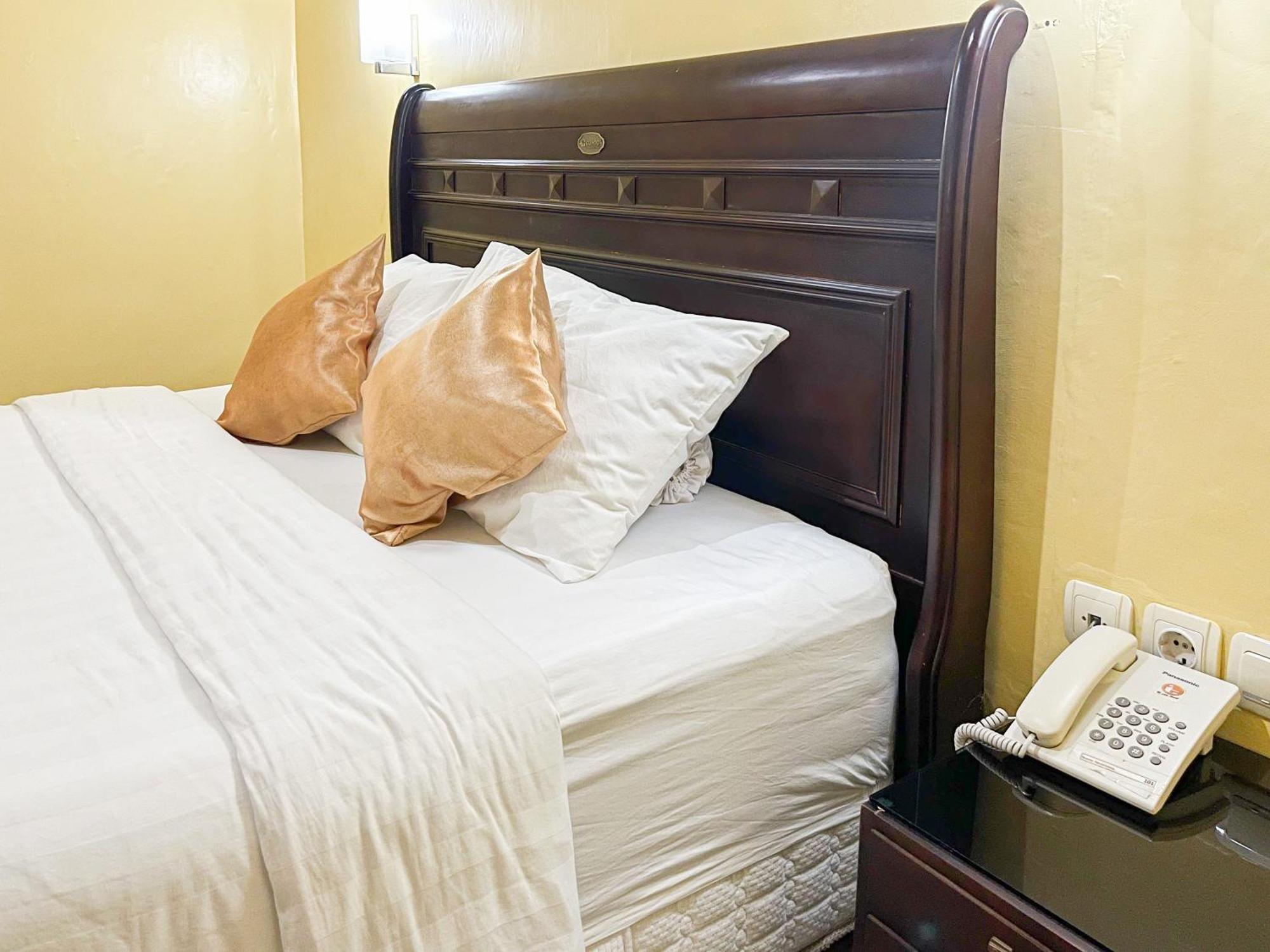 Kartika Hotel Syariah Pacitan Mitra Reddoorz 外观 照片