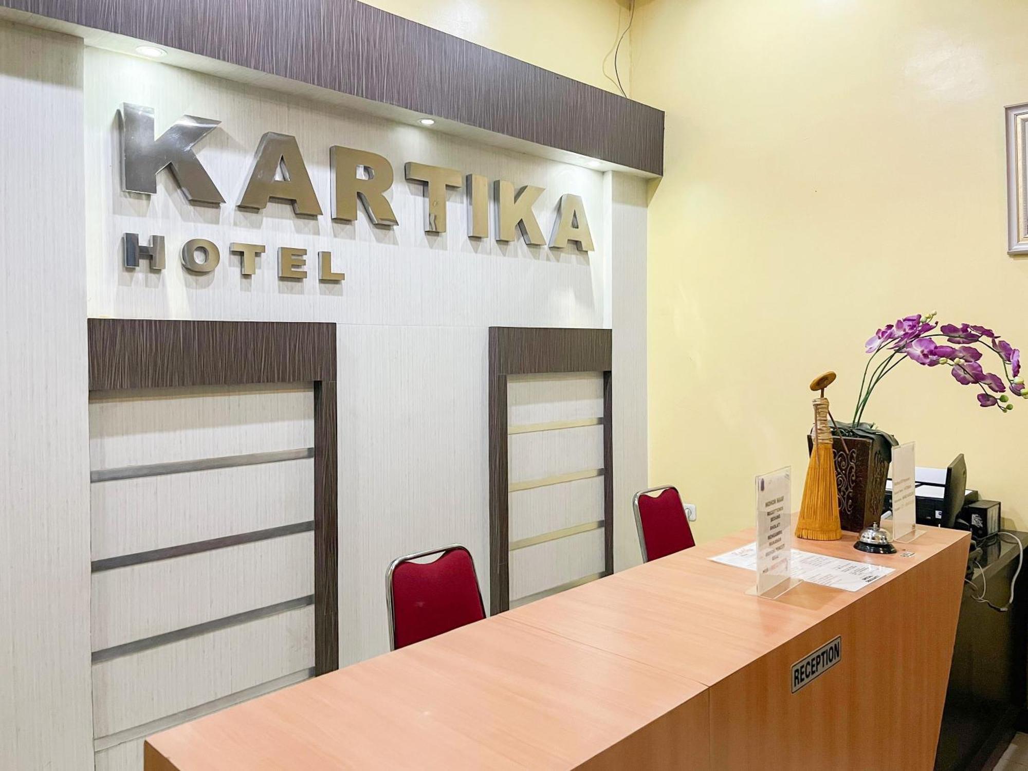 Kartika Hotel Syariah Pacitan Mitra Reddoorz 外观 照片